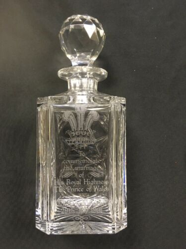 Edinburgh Crystal Commemorative decanter Charles & Diana 377/1000 cert - (7365)