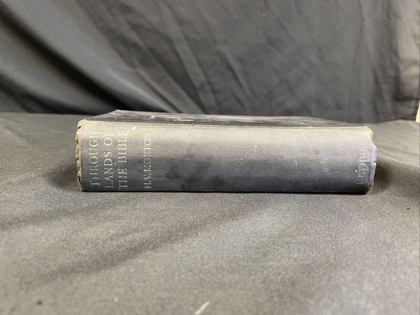Book H. V. Morton - Through Lands of The Bible 6th Edition 1948 - (8169)