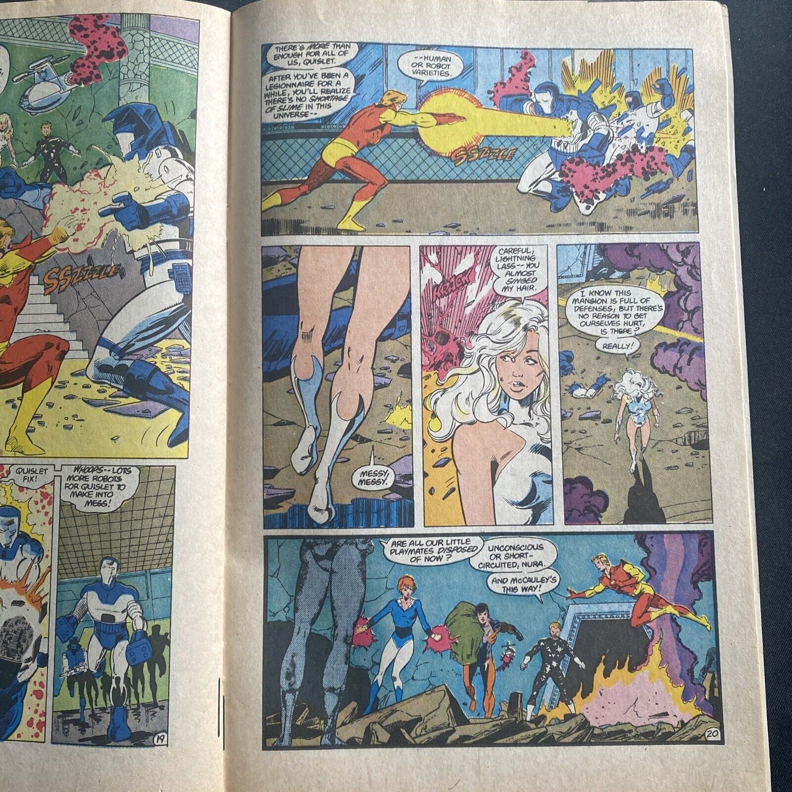 COMIC - DC Comics Tales of The LEGION of Super Heroes  - Dec 1986 (8810