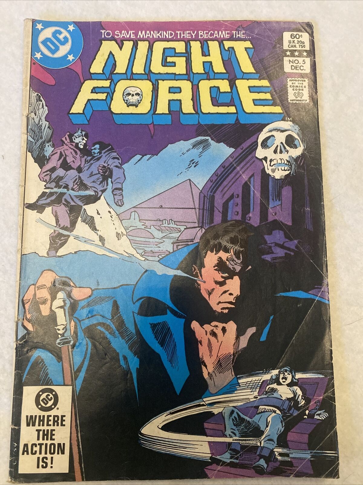 COMIC - DC Comics NIGHT FORCE - Dec 1982 #5 - New York - (8846)