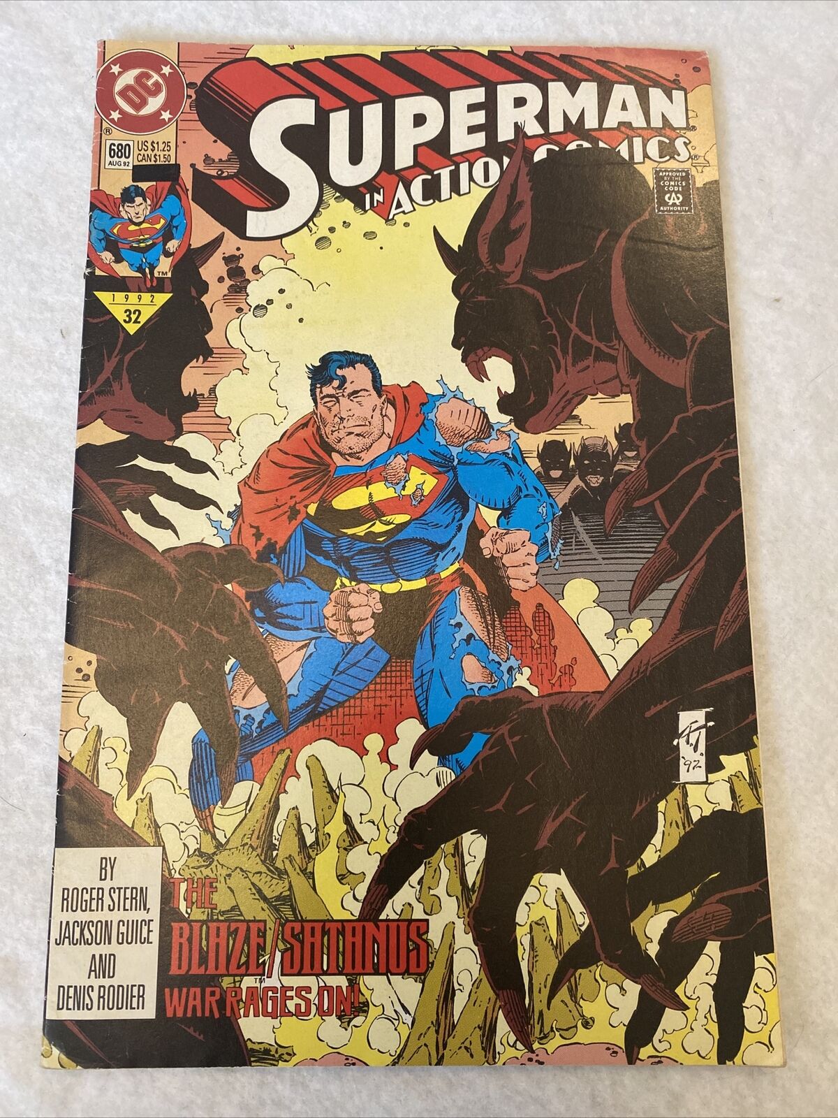 COMIC - DC Comics ACTION COMICS Superman The BLAZE SATANUS War Aug 1992 (8837)