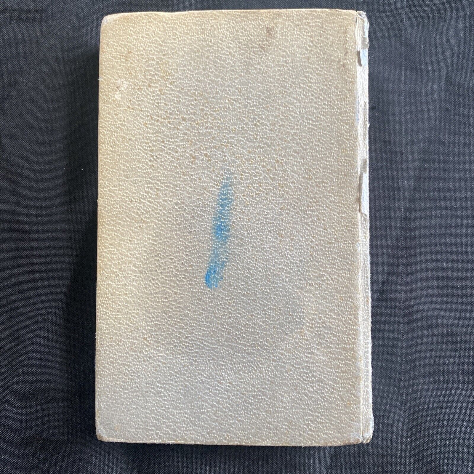 BOOK - The Observer's Book of Aircraft 1970 edition - (9652)