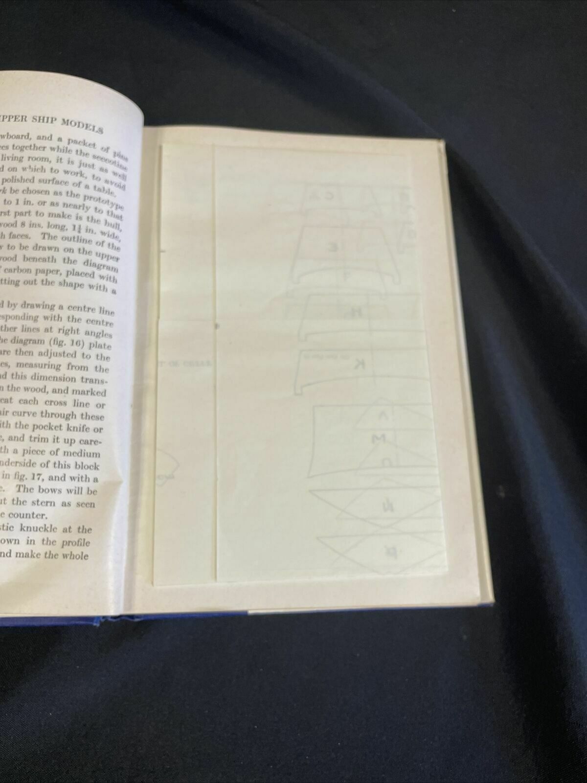 BOOK - Clipper Ship Models - E.W. Hobbs HB & DJ -(8191)