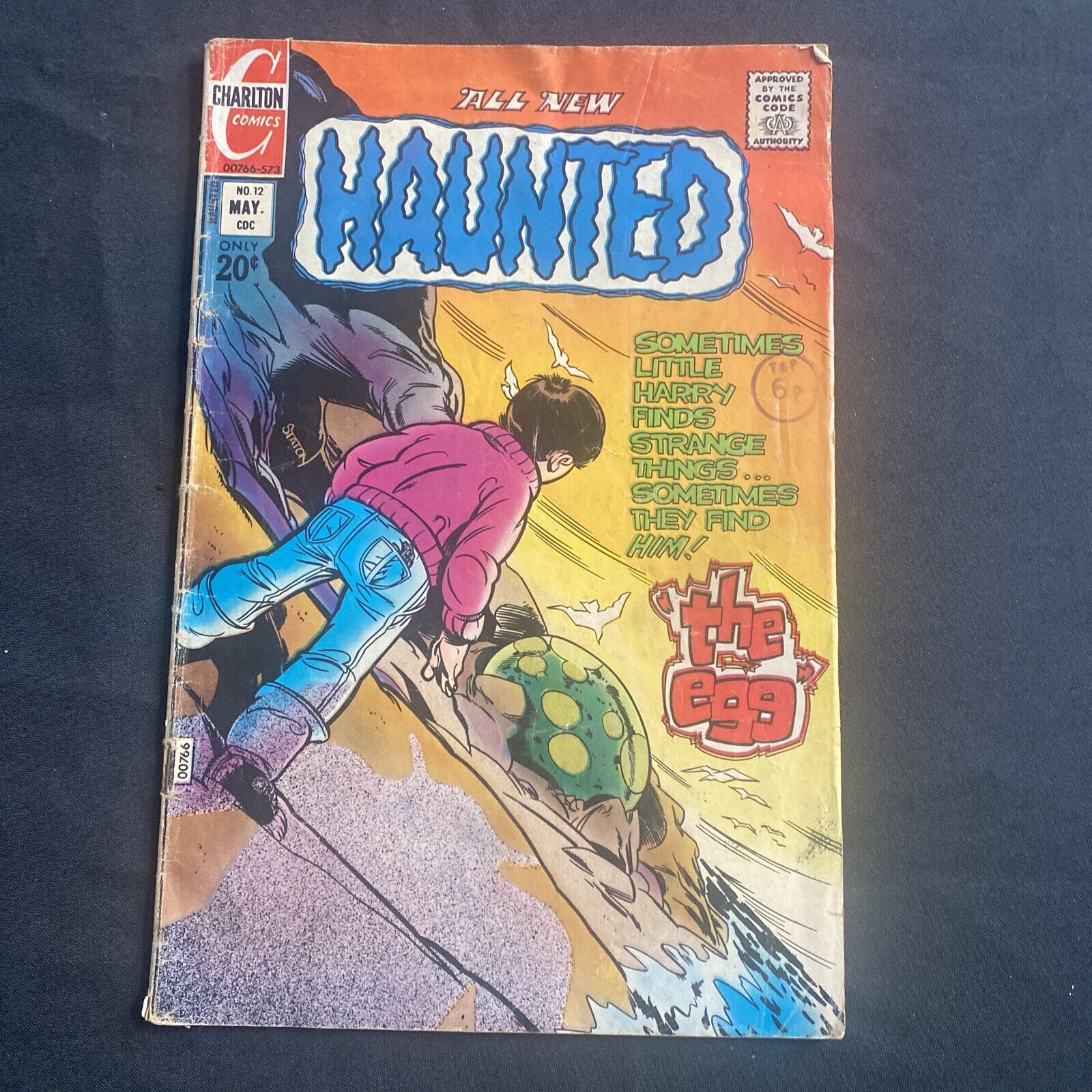 COMIC  - CHARLTON Comics - All New HAUNTED The Egg - May 1973 - (8752)