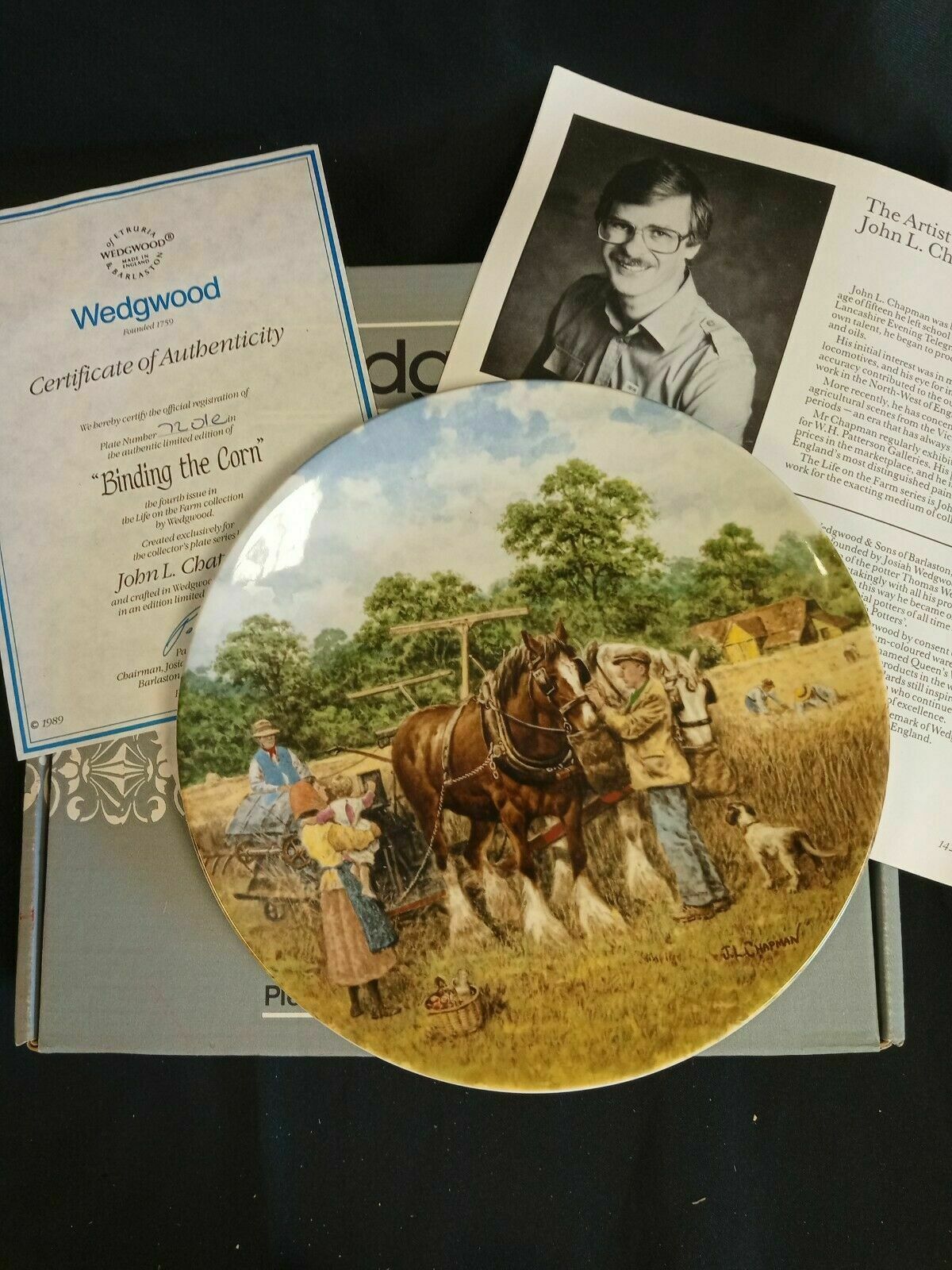 Wedgwood Queensware Collectors Boxed Plate Lim. Ed. 1989 Binding The Corn (7879)