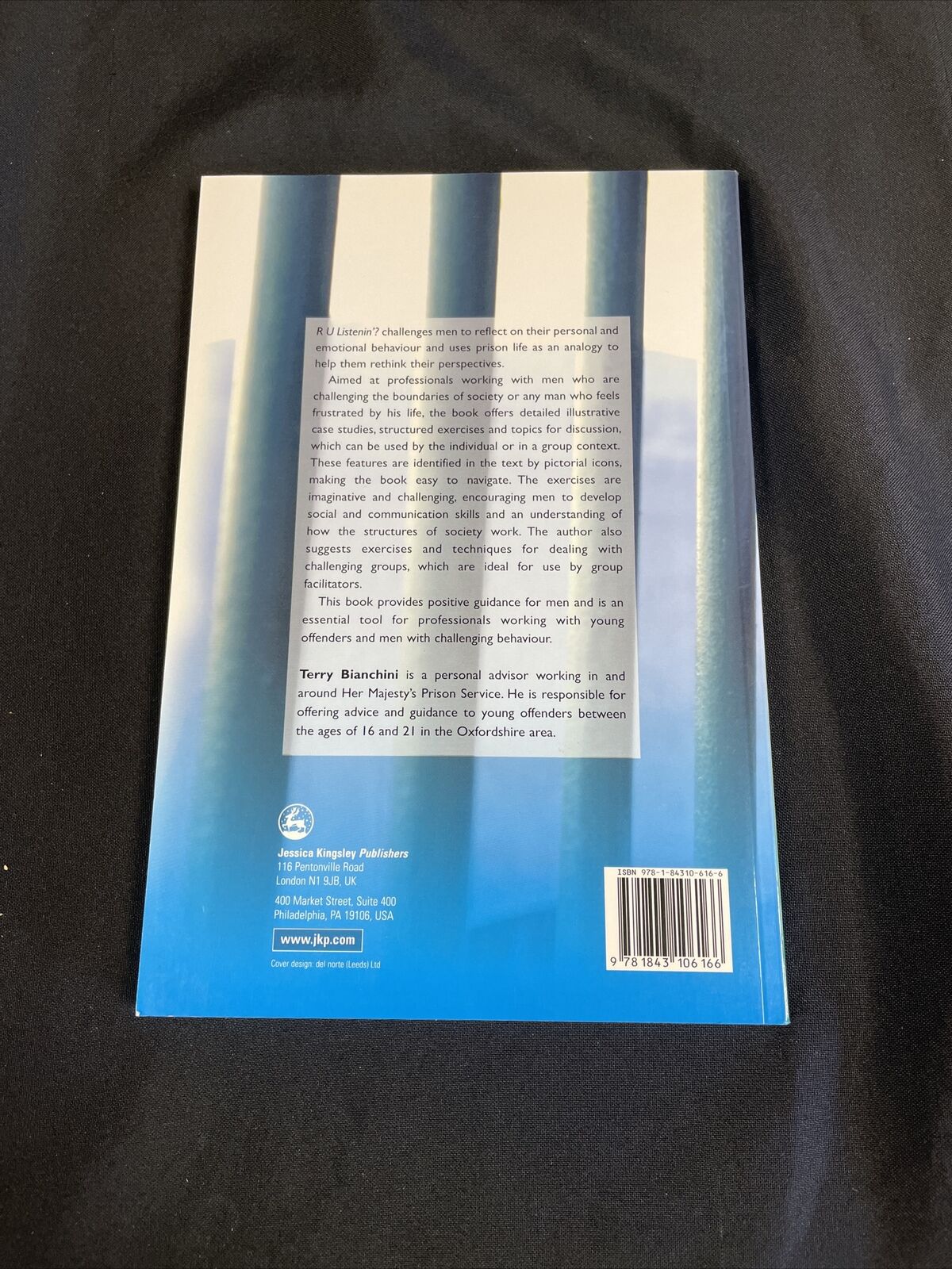 BOOK - RU Listenin? - Helping Men to recognize potential Terry Bianchini - (8202)