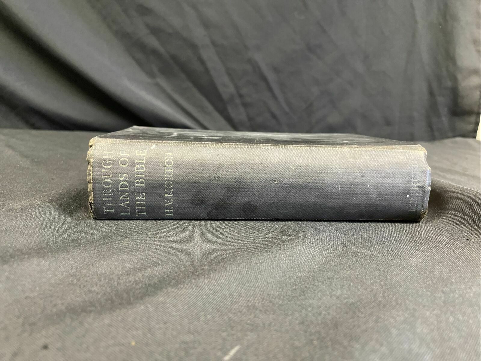Book H. V. Morton - Through Lands of The Bible 6th Edition 1948 - (8169)