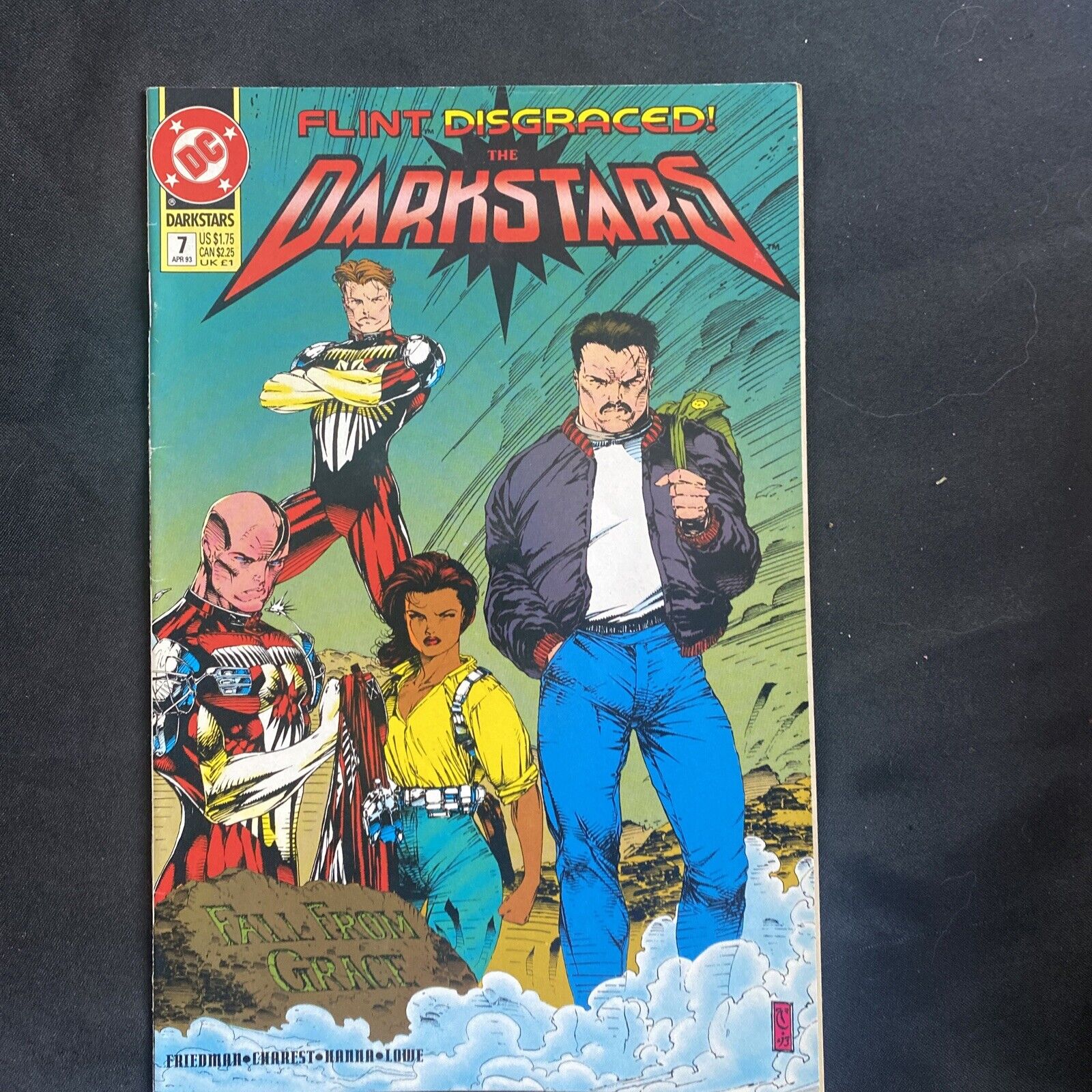 COMIC - DC Comics DARKSTARS Flint Disgraced  - 7th April 1993 - New York (8818)