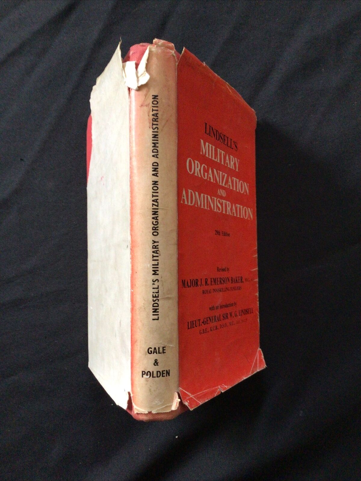 BOOK - Lindsell's MILITARY ORGANIZATION & ADMINISTRATION 29th Ed 1957 - (8705)