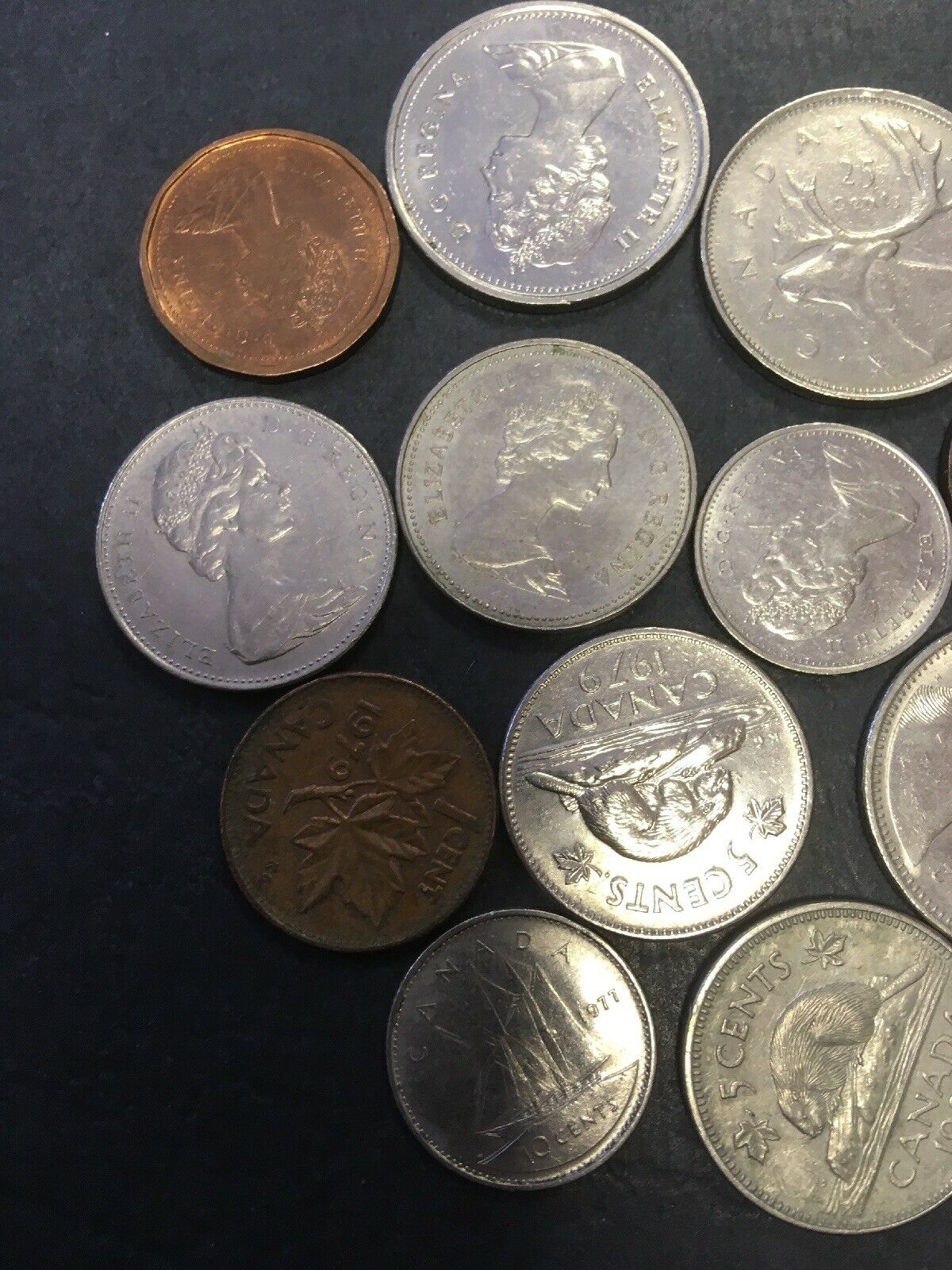 Canadian Coins Canada x 13 60's 70's 80's Assorted - (2841)