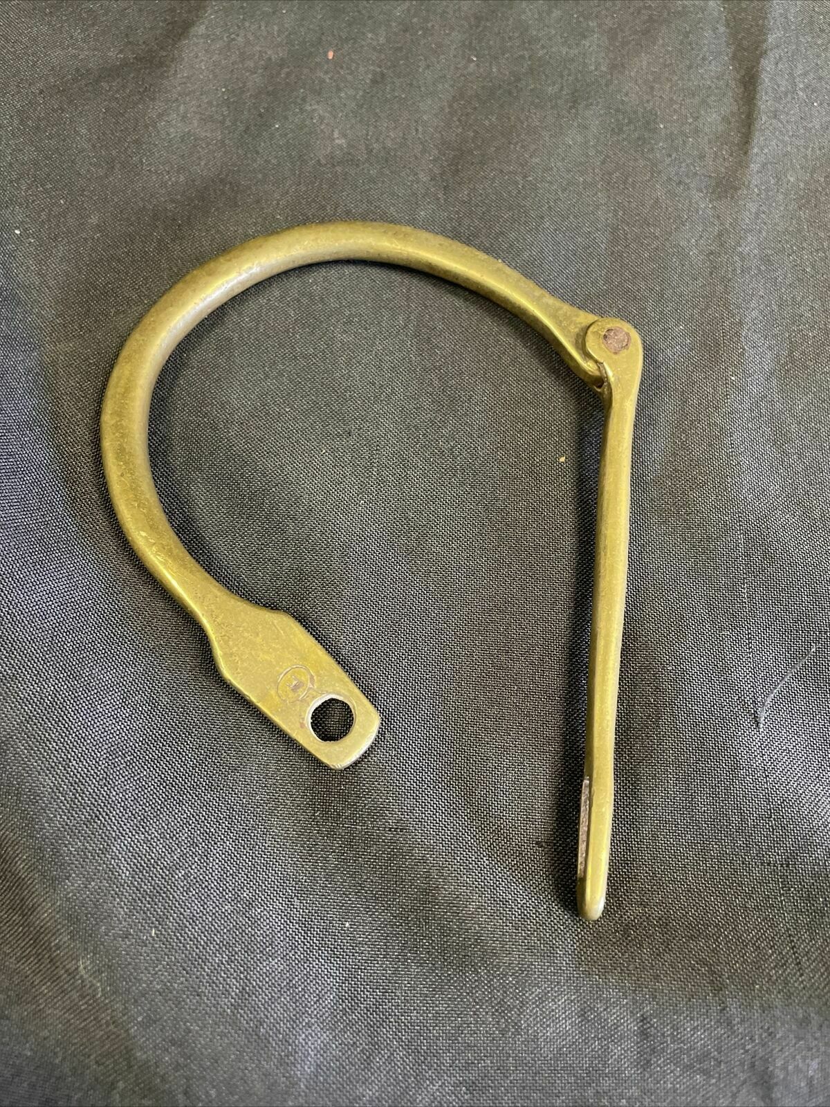 British Military WWII Kit Bag Lock 1942-45 Solid Brass excellent condition (8279