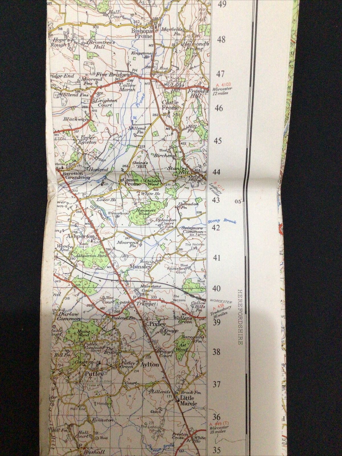 MAP - Ordnance Survey 1 inch 1967 One inch Hereford #142 - (8653)