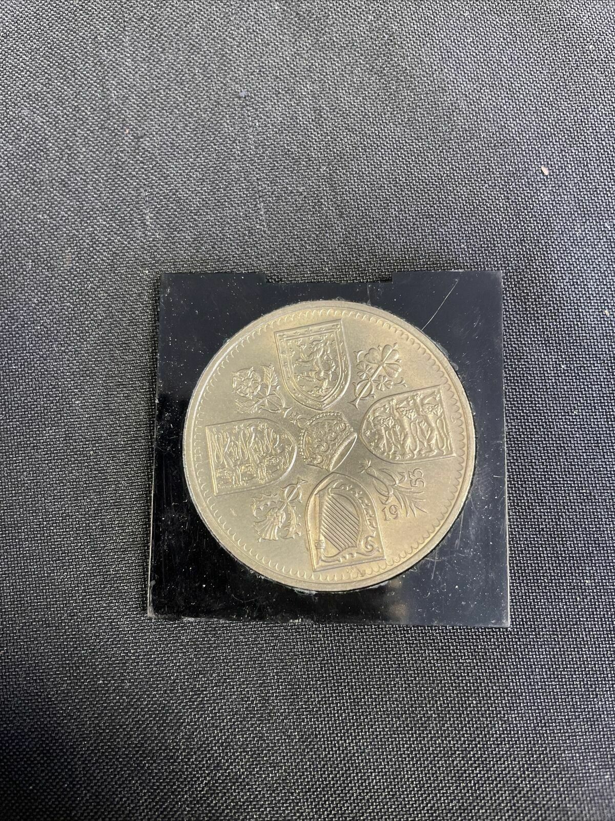 Collectors five shilling Elizabeth II Coin 1953 - faith & truth -(8231)