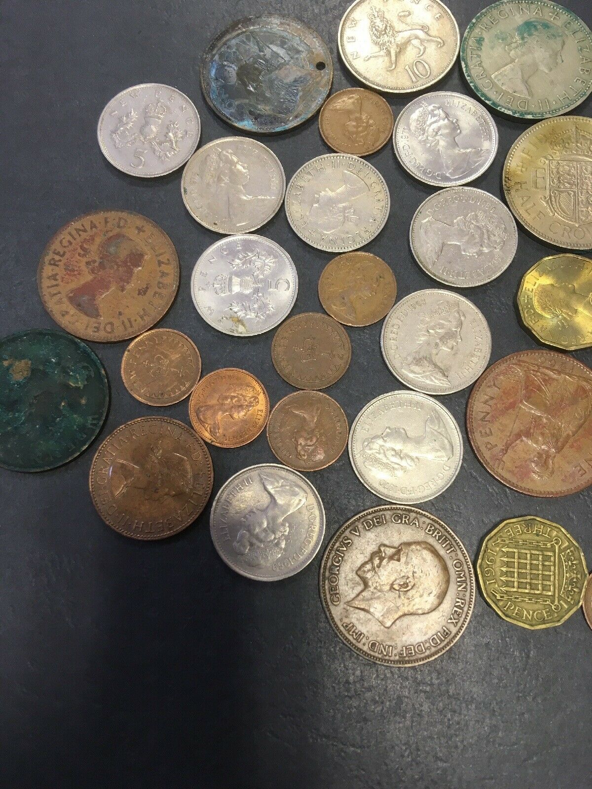 English Coins Crown Penny Three Penny  Shilling x  31- 1918 onwards (2839)