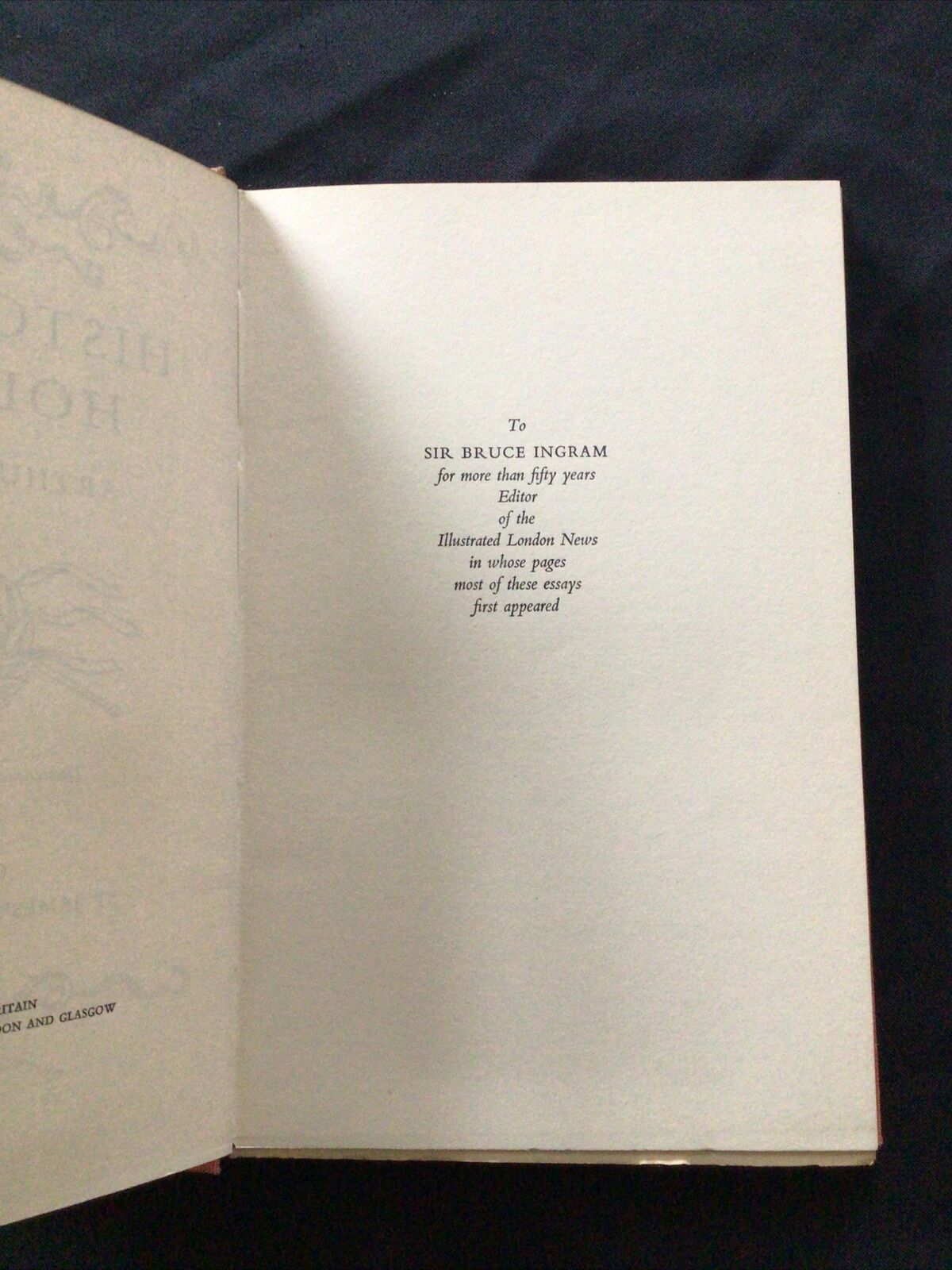 BOOK - HISTORIANS HOLIDAY - Arthur Bryant  1951 (8696)