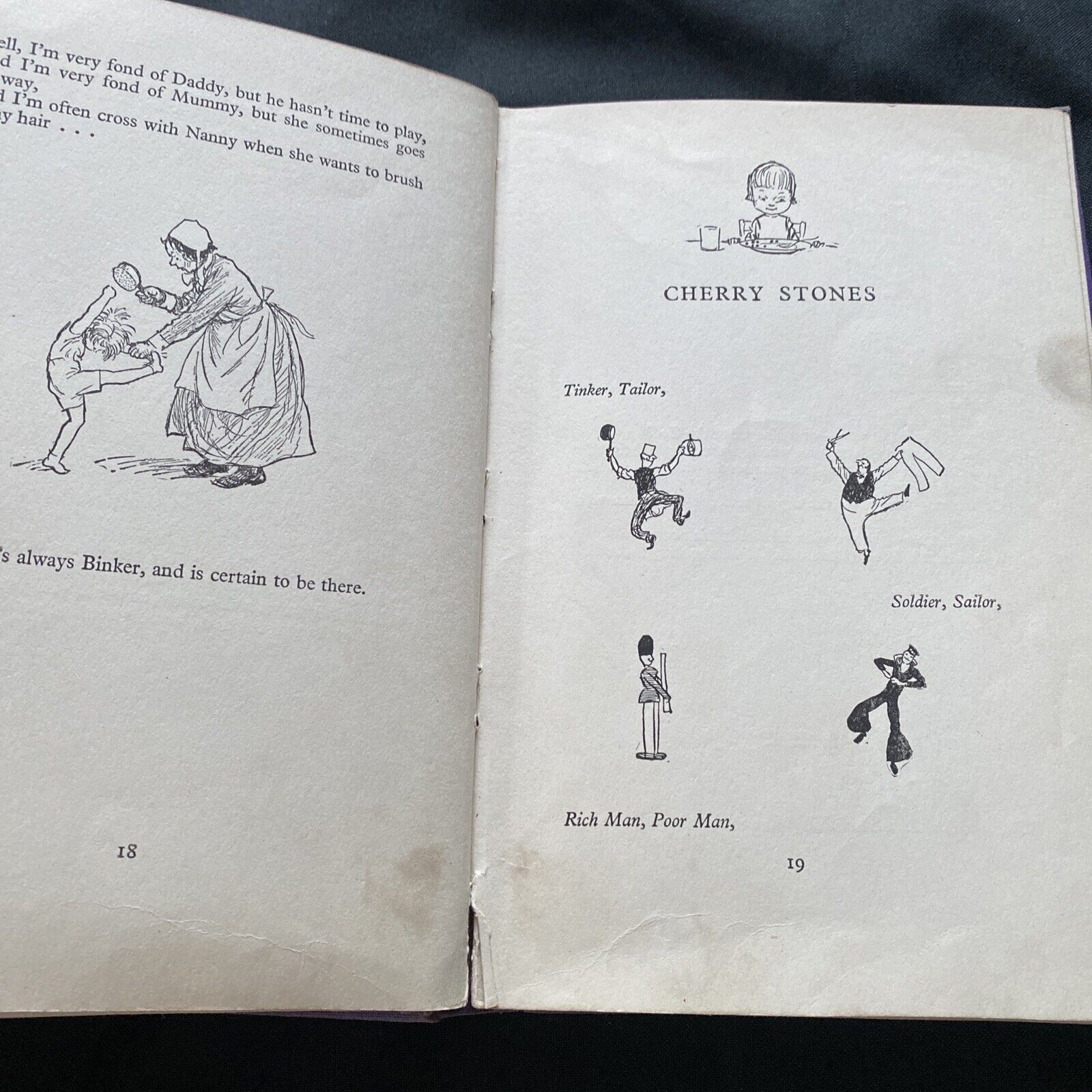BOOK - 1961 NOW WE ARE SIX - A.A. Milne Methuen & Co - (9577)
