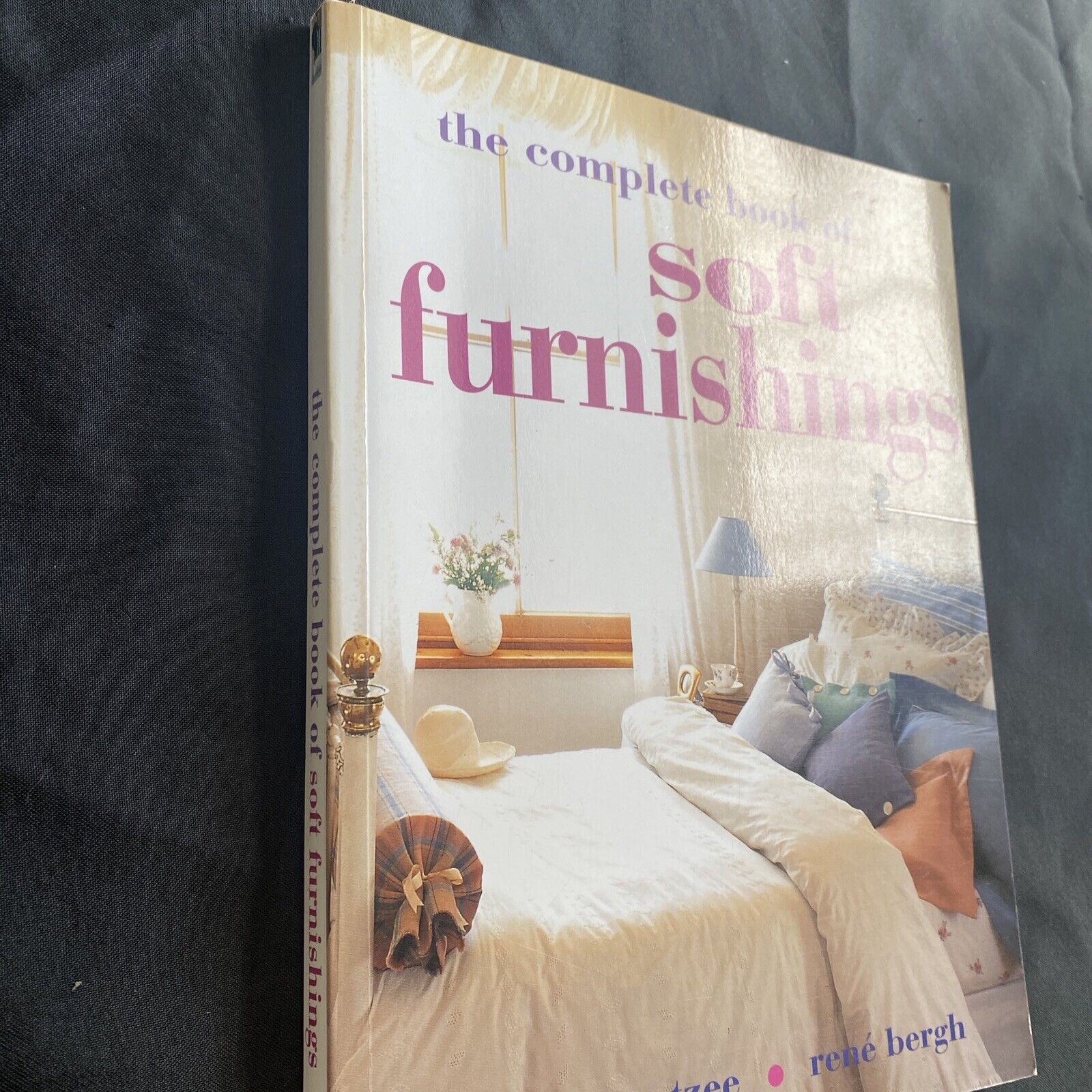 BOOK - The Complete Book of Soft Furnishings - Coetzee & Bergh - (9668)