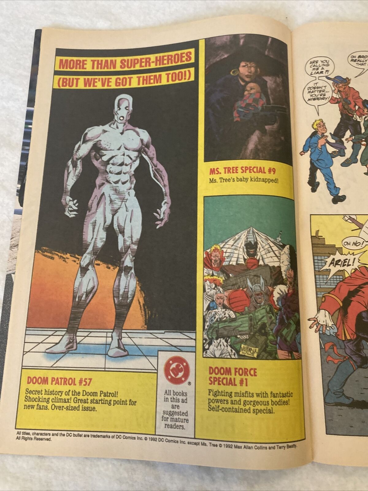 COMIC - DC Comics BLACK CONDOR Vs SKY PIRATE - Aug 1992 - New York - (8842)