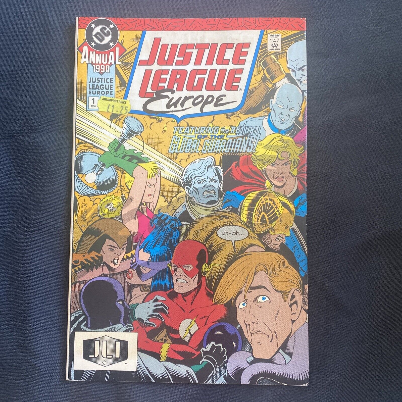 COMIC - DC Comics Justice League EUROPE -ANNUAL 1990  (8799)