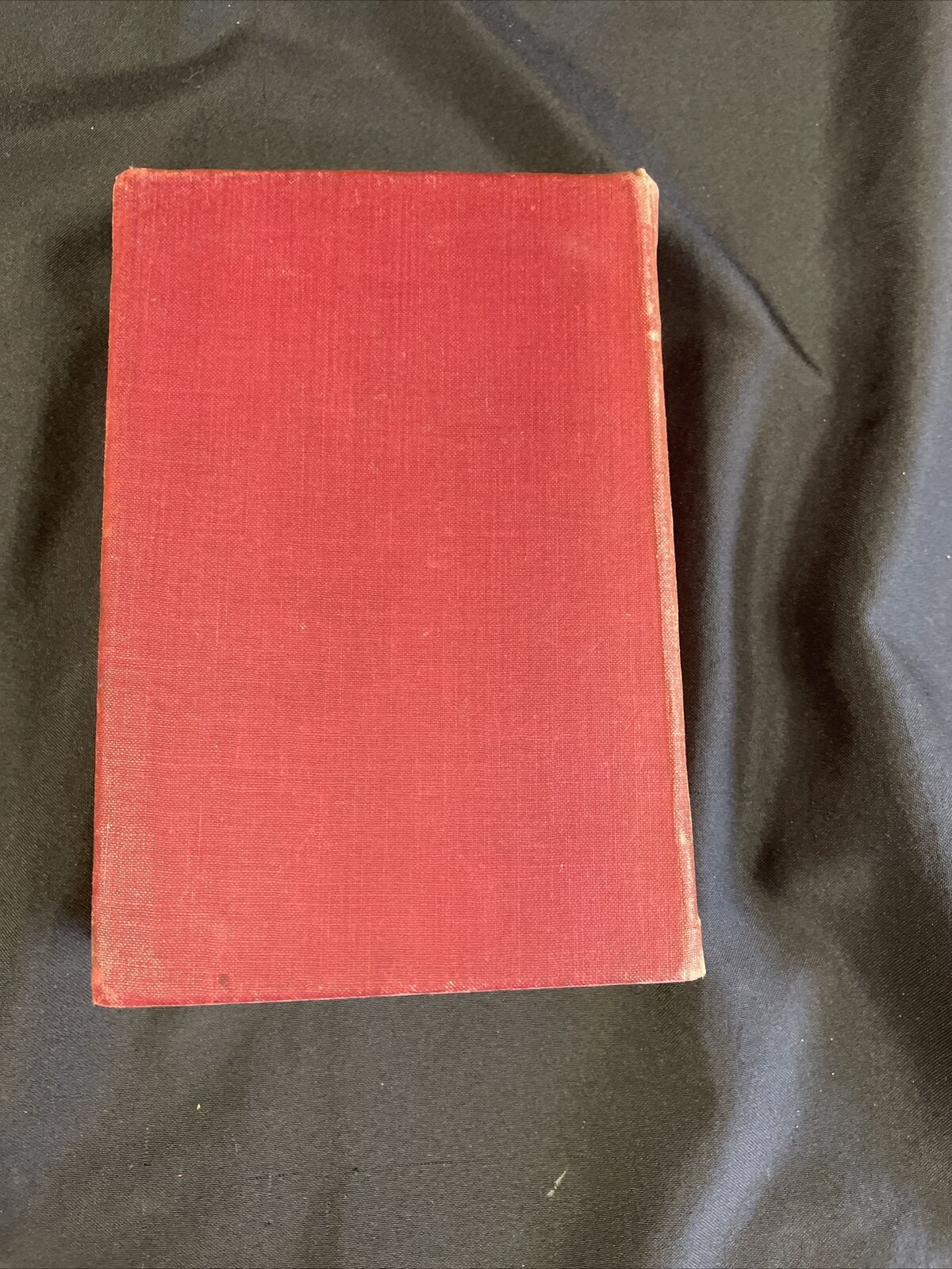 Book H. V. Morton - London - 6th Edition 1941 - (8158)