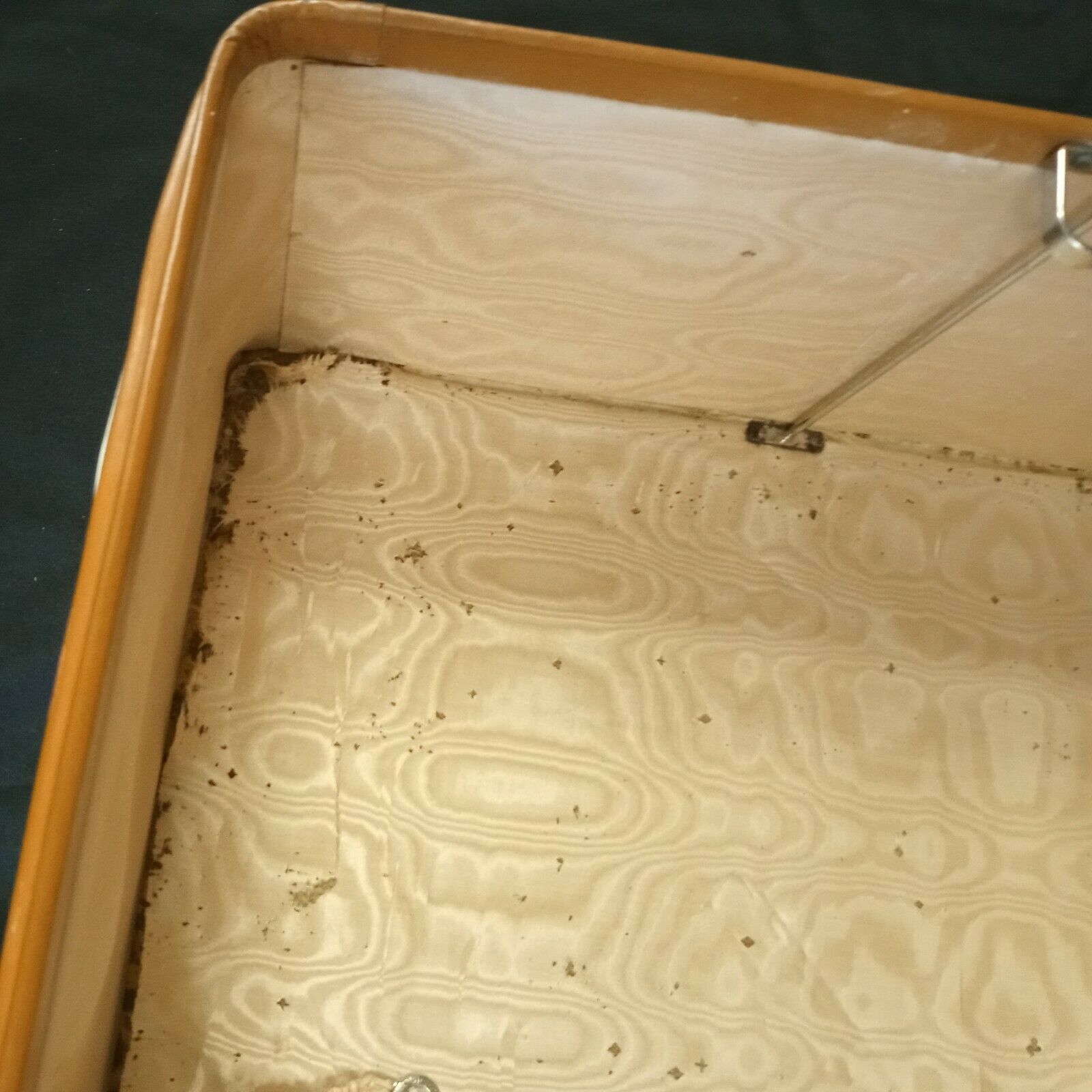 Leather Suitcase Antique Crescent Wardro Solid Case - (7983)