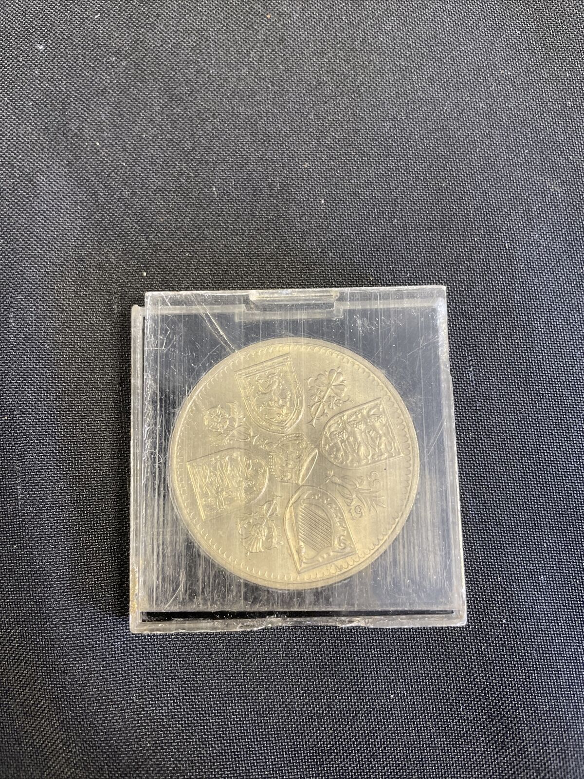 Collectors five shilling Elizabeth II Coin 1953 - faith & truth -(8231)