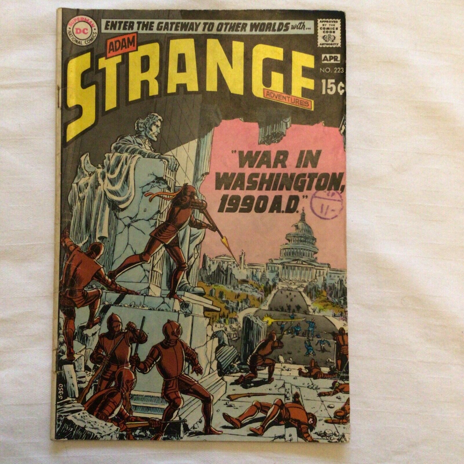 COMIC - DC Comics ADAM STRANGE War in Washington - Apr 1970 - New York - (8867)