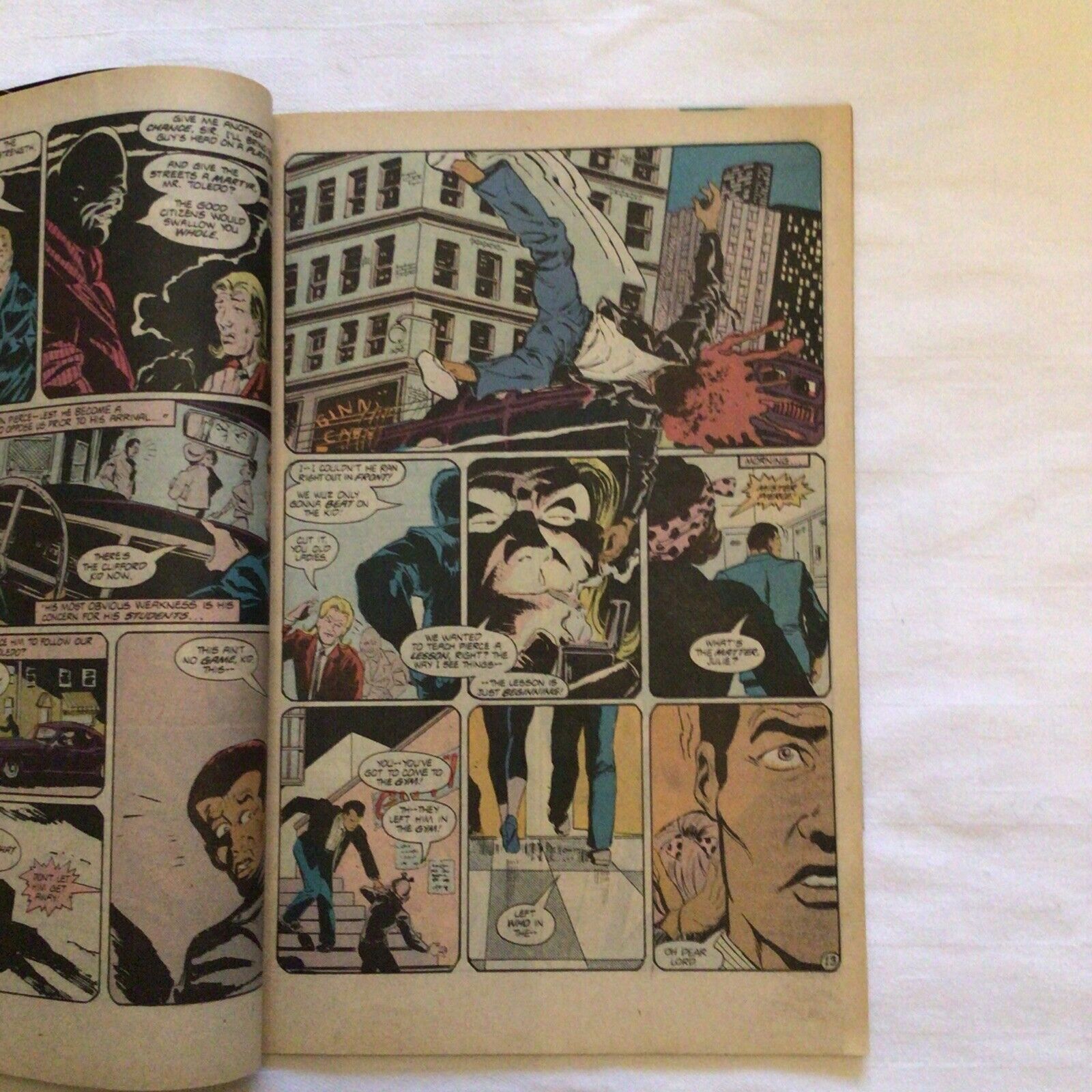 COMIC - DC Comics  Secret origins MISS AMERICA & BLACK LIGHTENING - 1987 (8881)
