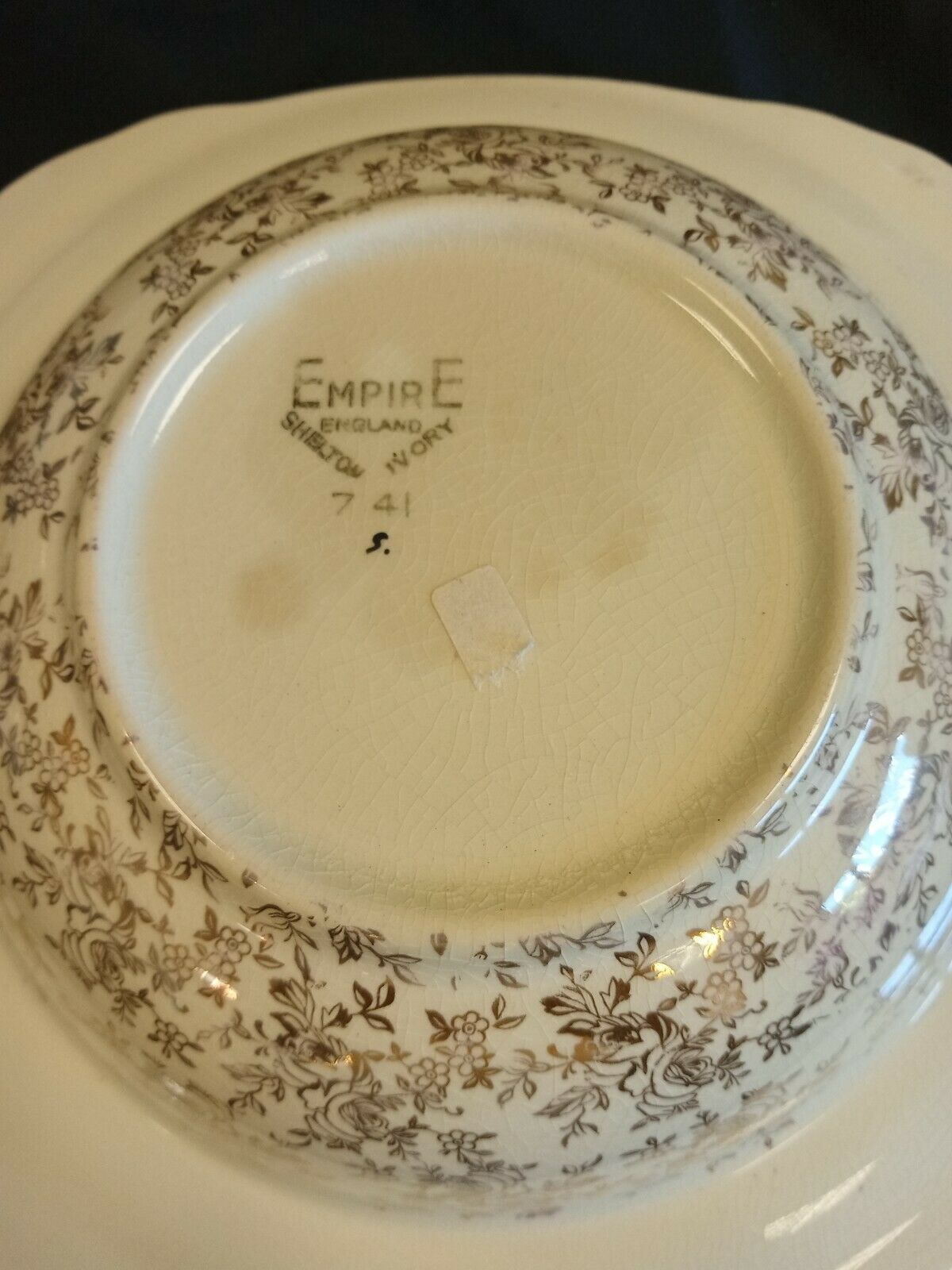 Empire Shelton Ivory large square bowl Gold Gilt & yellow Lady 23cm - (7898)