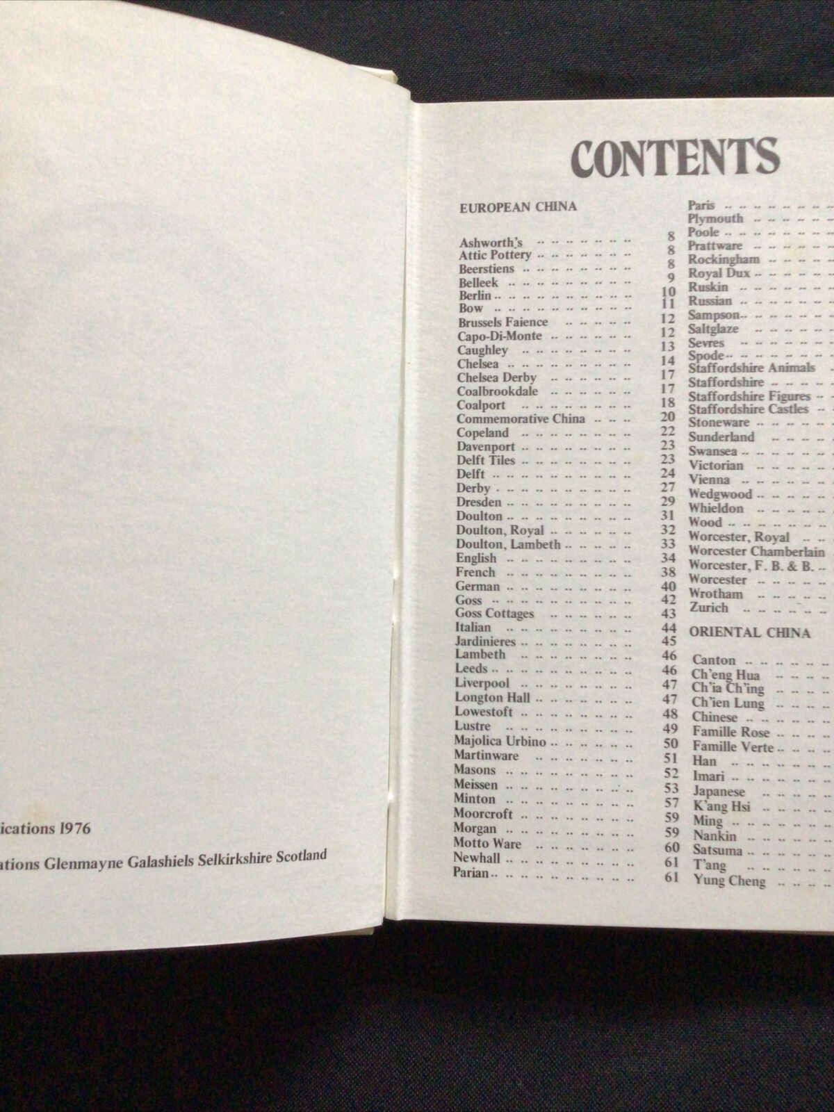BOOK - Lyle pocket Antiques & Their Values 1976 - CHINA - (8589)