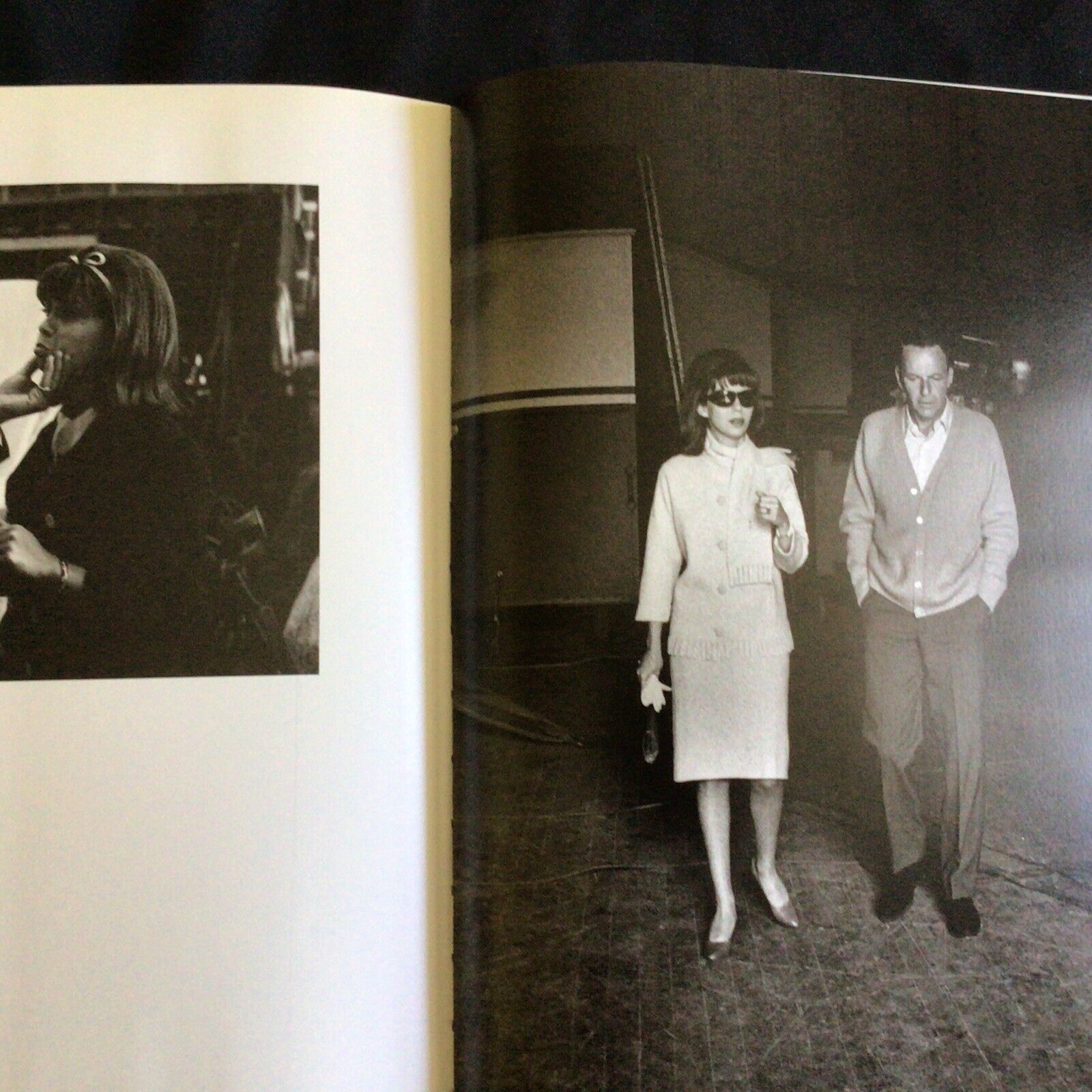 Sinatra An Intimate collection by Bob Willoughby Collectors Book - (9721)