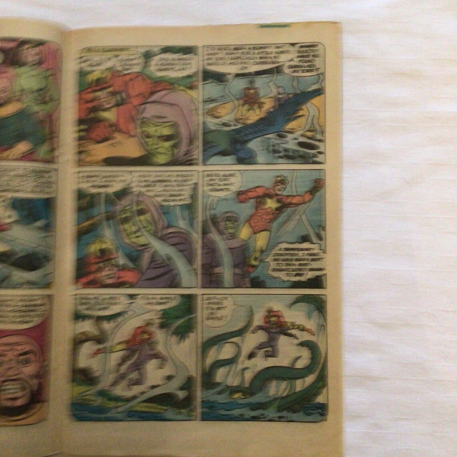COMIC - DC Comics Adventure Comics AQUAMAN & BLACK MANTA - Dec 1980 - (8870)