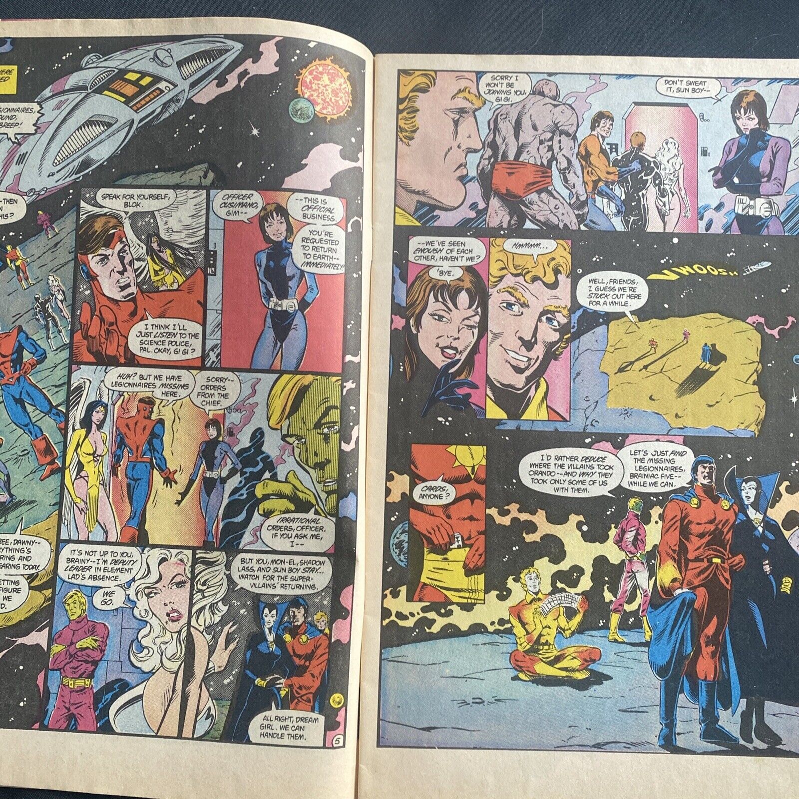 COMIC - DC Comics Tales of The LEGION of SUPER HEROES - Dec 1985 -  USA - (8809