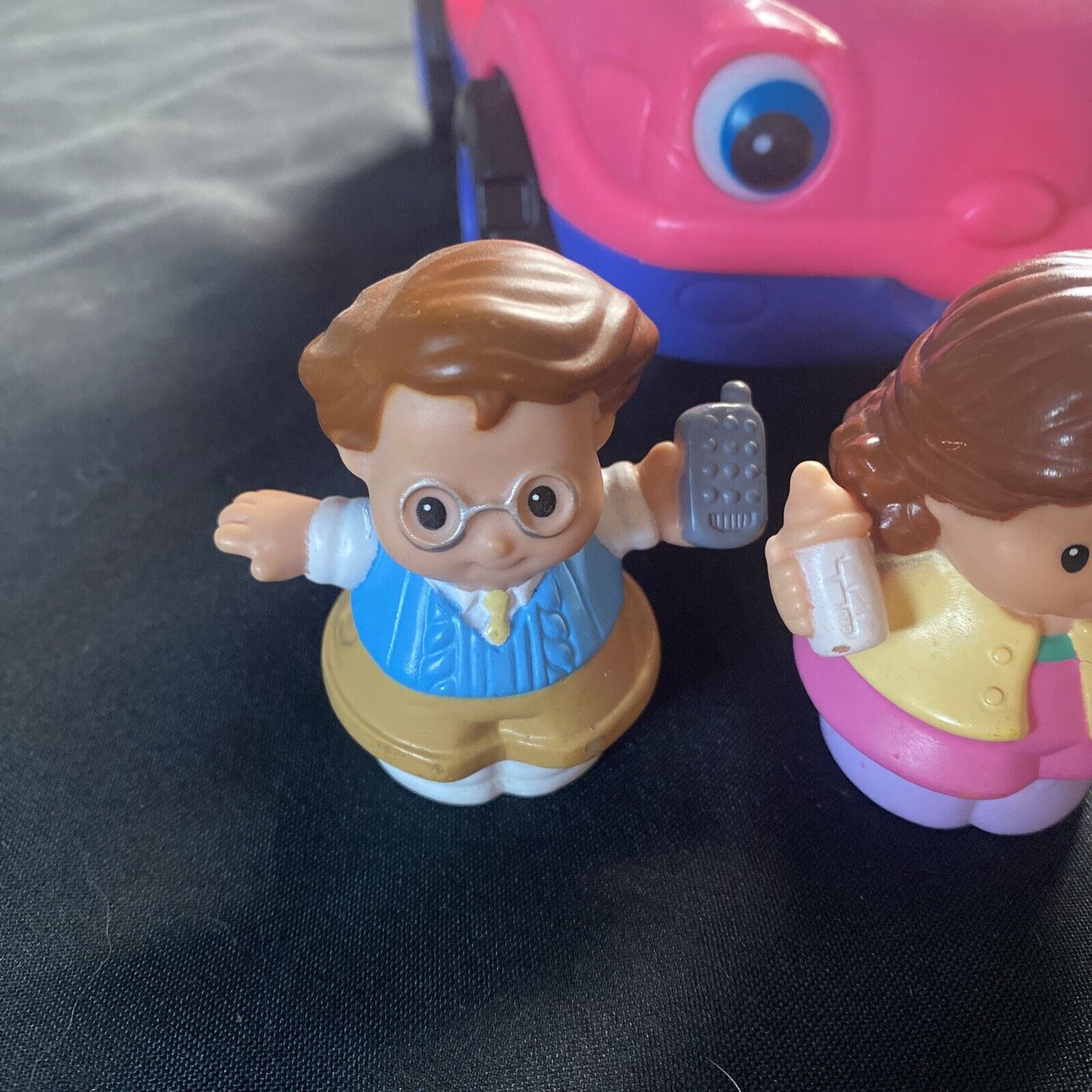 Fisher Price vintage toy 2002 Pink car and Little People - 9409