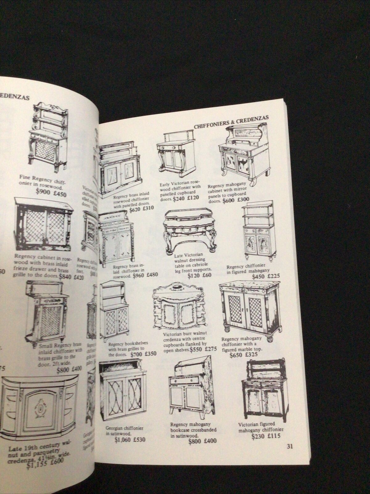 BOOK - Lyle popular antiques and their values 1979 - (8594)