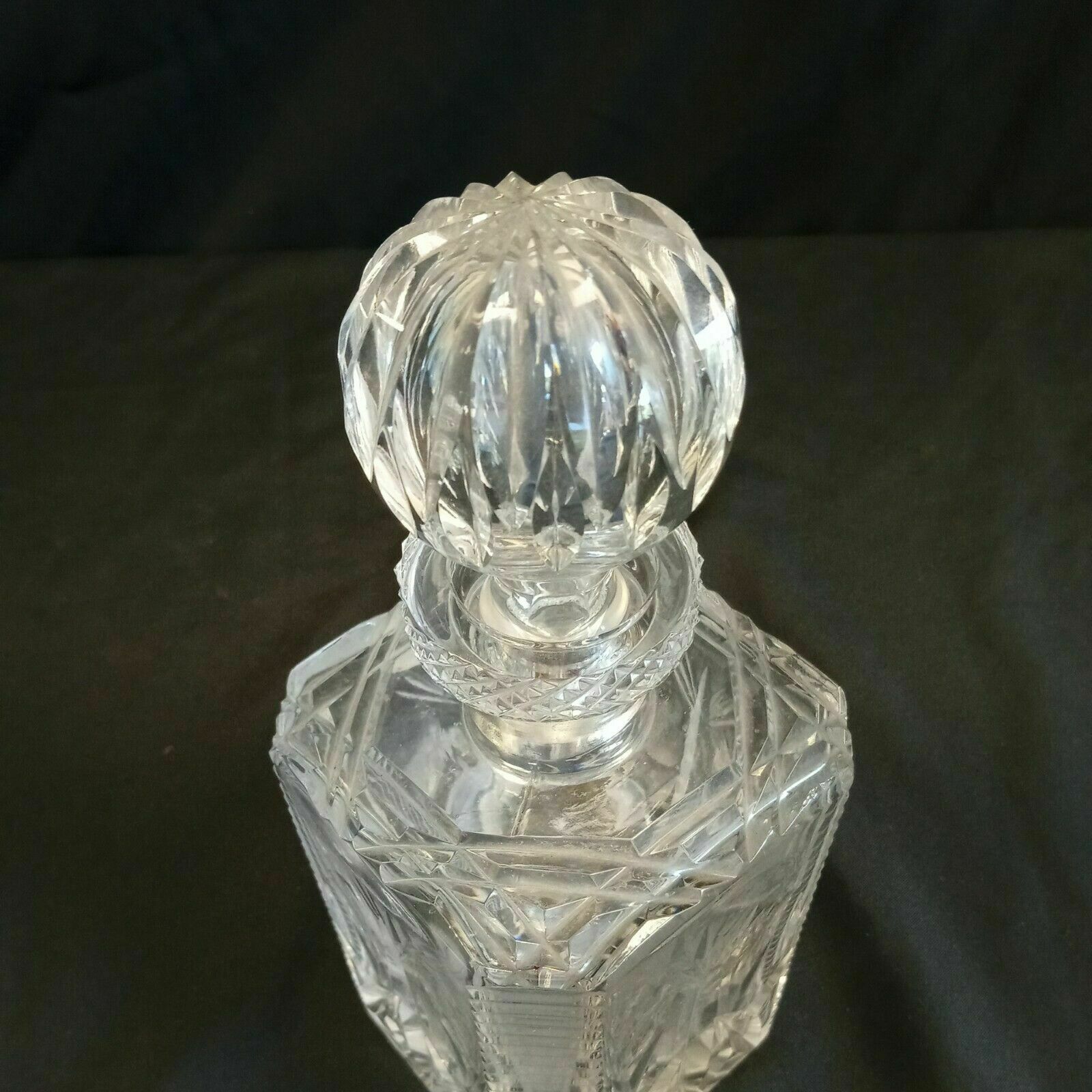 Brierglass Lead Crystal Decanter 24cm high no damage - (8111)