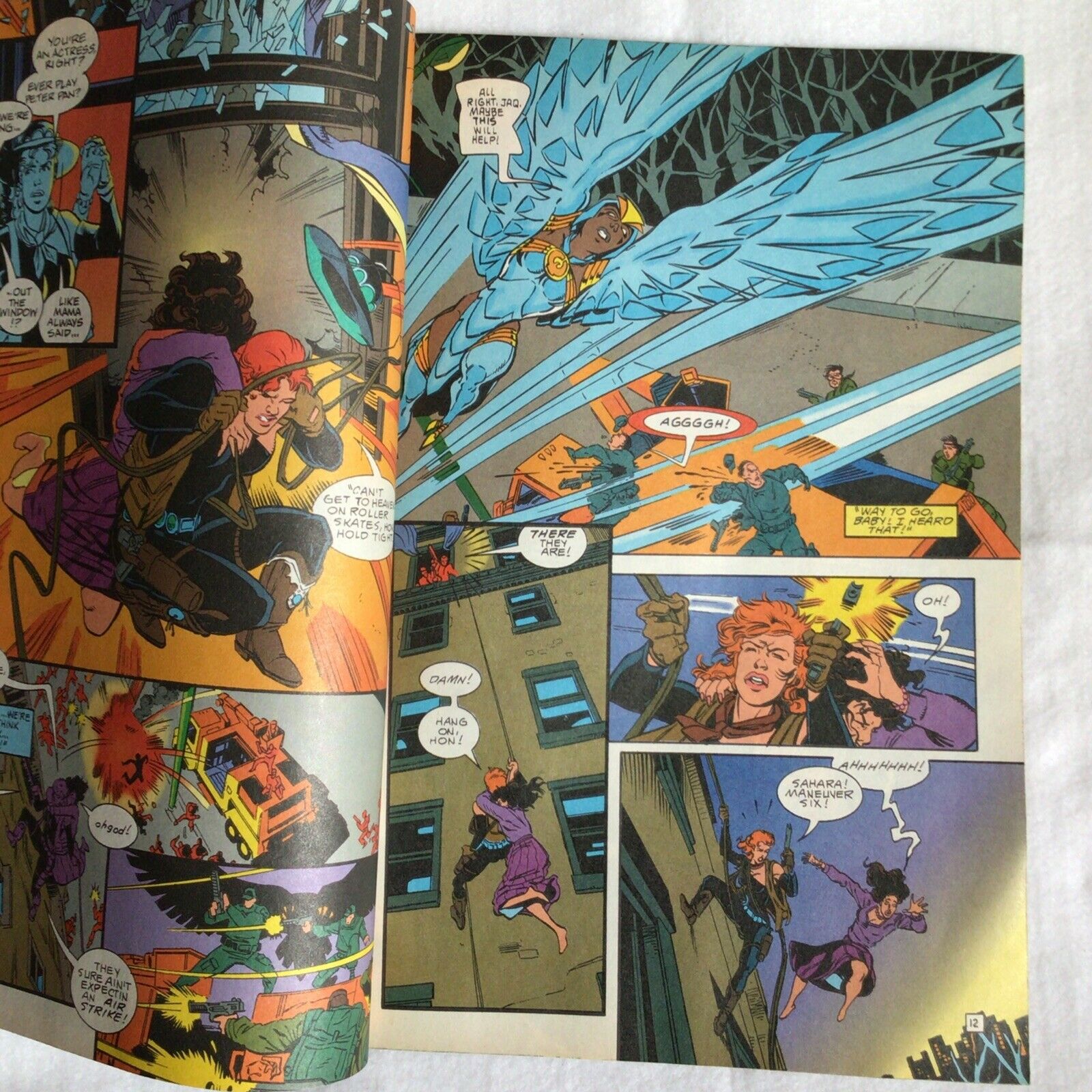 COMIC - DC Comics  HAMMER LOCKE Now These Her princes - Sep 1992 - (8886)