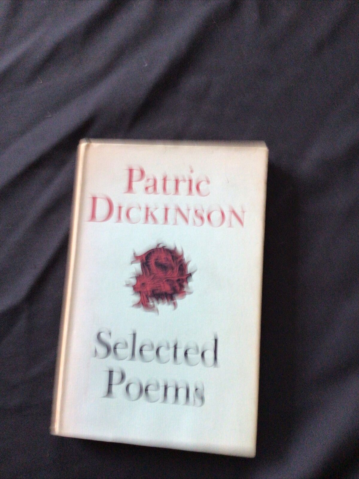 BOOK - SELECTED POEMS by PATRIC DICKINSON - 1968 - (8700)