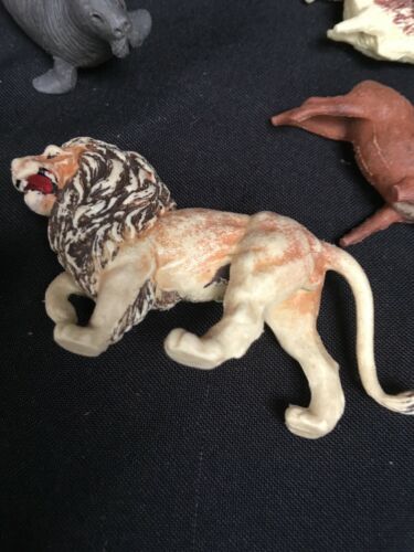 BRITAINS Plastic Toy Animals 1970’s X 14 Gorilla Lion Bear Crocodile Etc (2293)