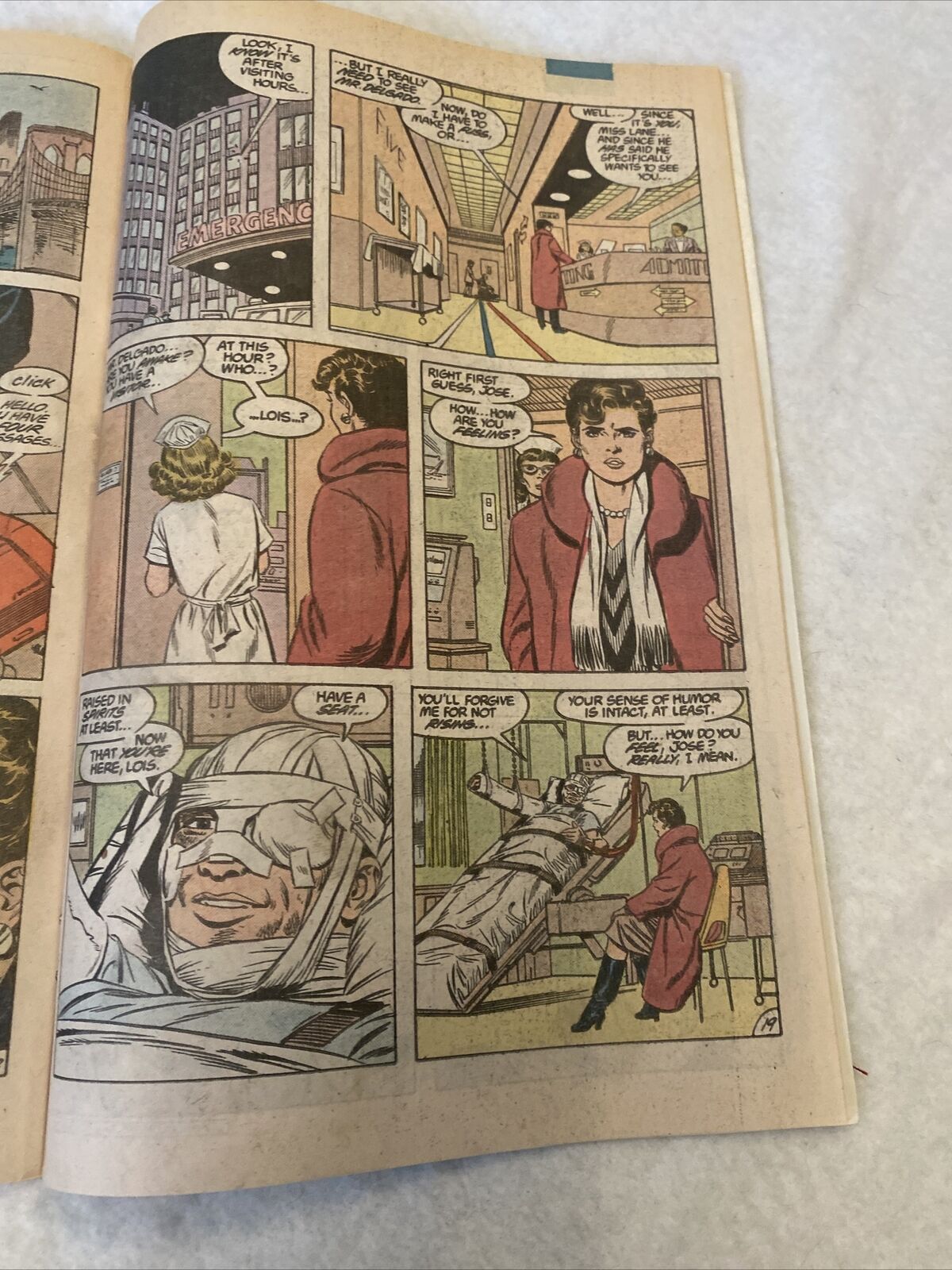COMIC - DC Comics ACTION COMICS Lois Lane & Lana Lang Feb 1988 Superman (8832