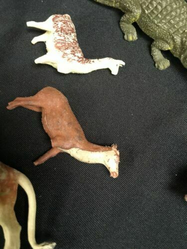 BRITAINS Plastic Toy Animals 1970’s X 14 Gorilla Lion Bear Crocodile Etc (2293)
