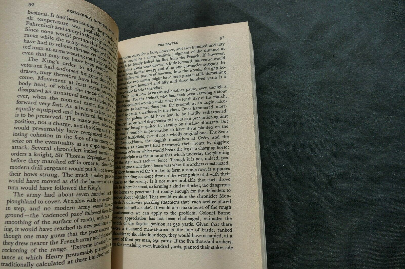 BOOK - THE FACE OF BATTLE - John Keegan (8745)