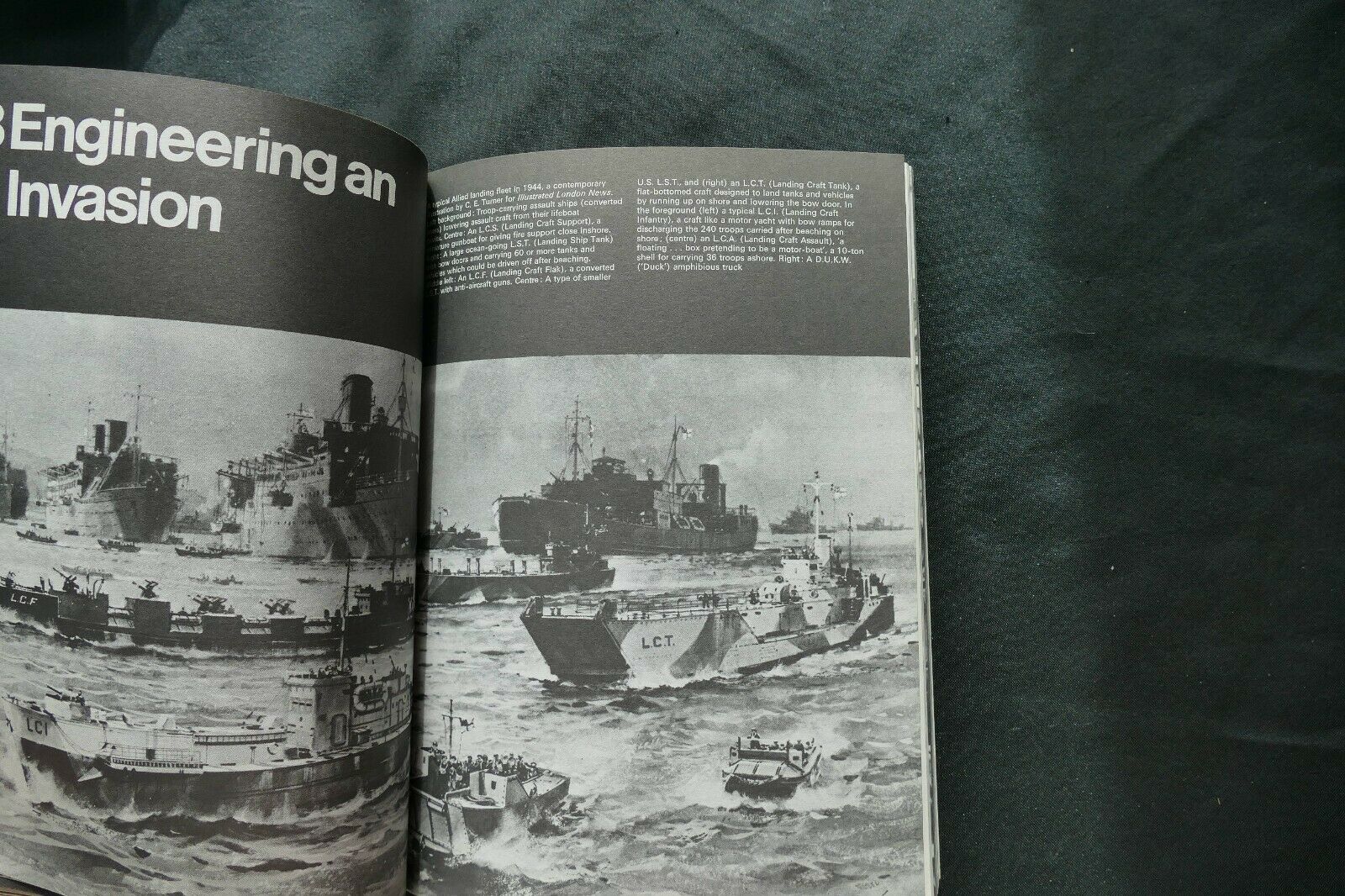BOOK - D-DAY - Warren Tute, Costello & Hughes - (8722)