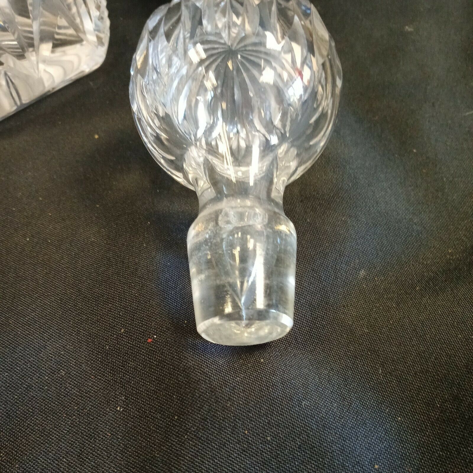Brierglass Lead Crystal Decanter 24cm high no damage - (8111)