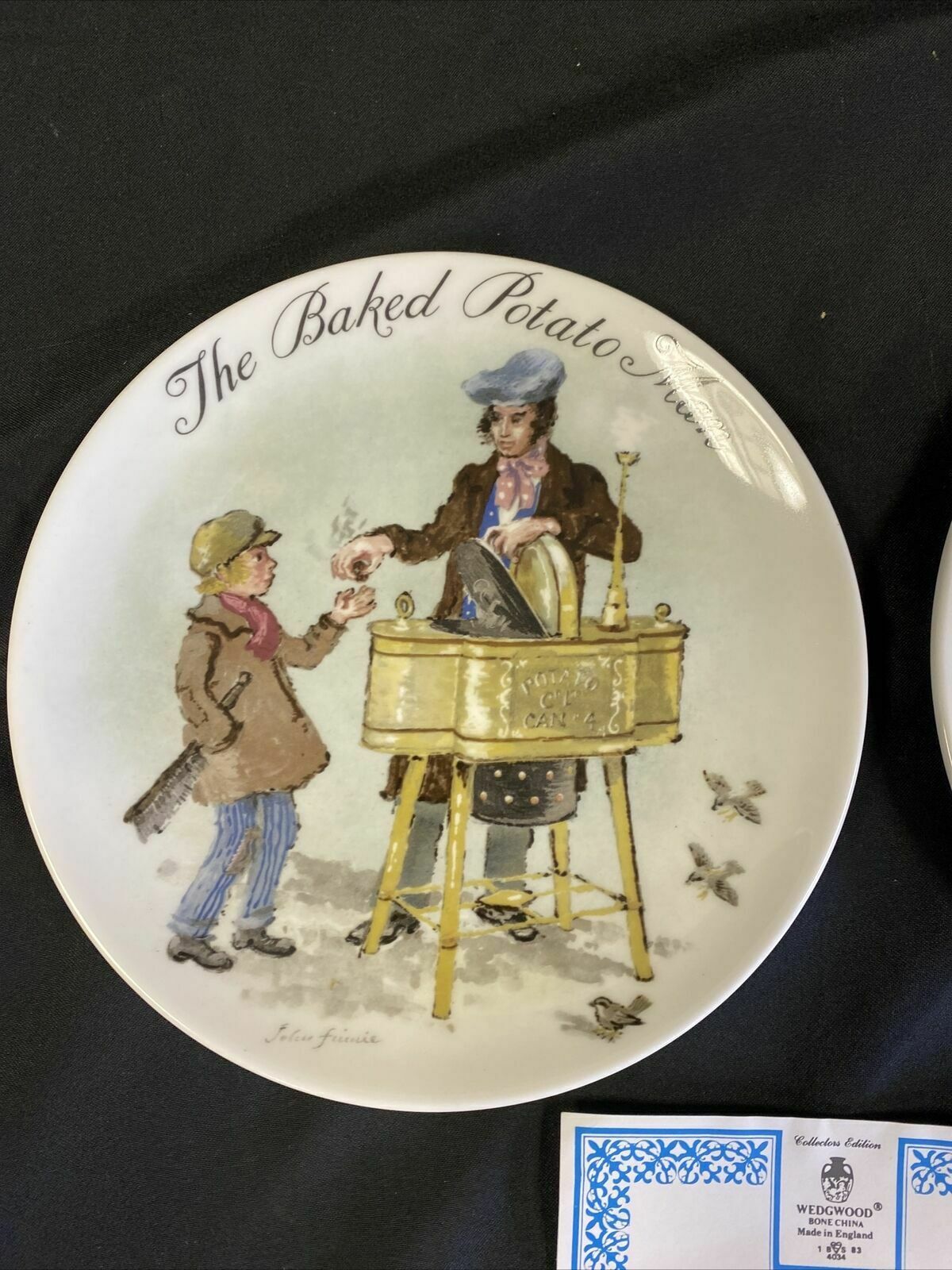 Wedgwood 1985 LONDON Collectors plates x2 Baked Potato & Fried Fish -(7838