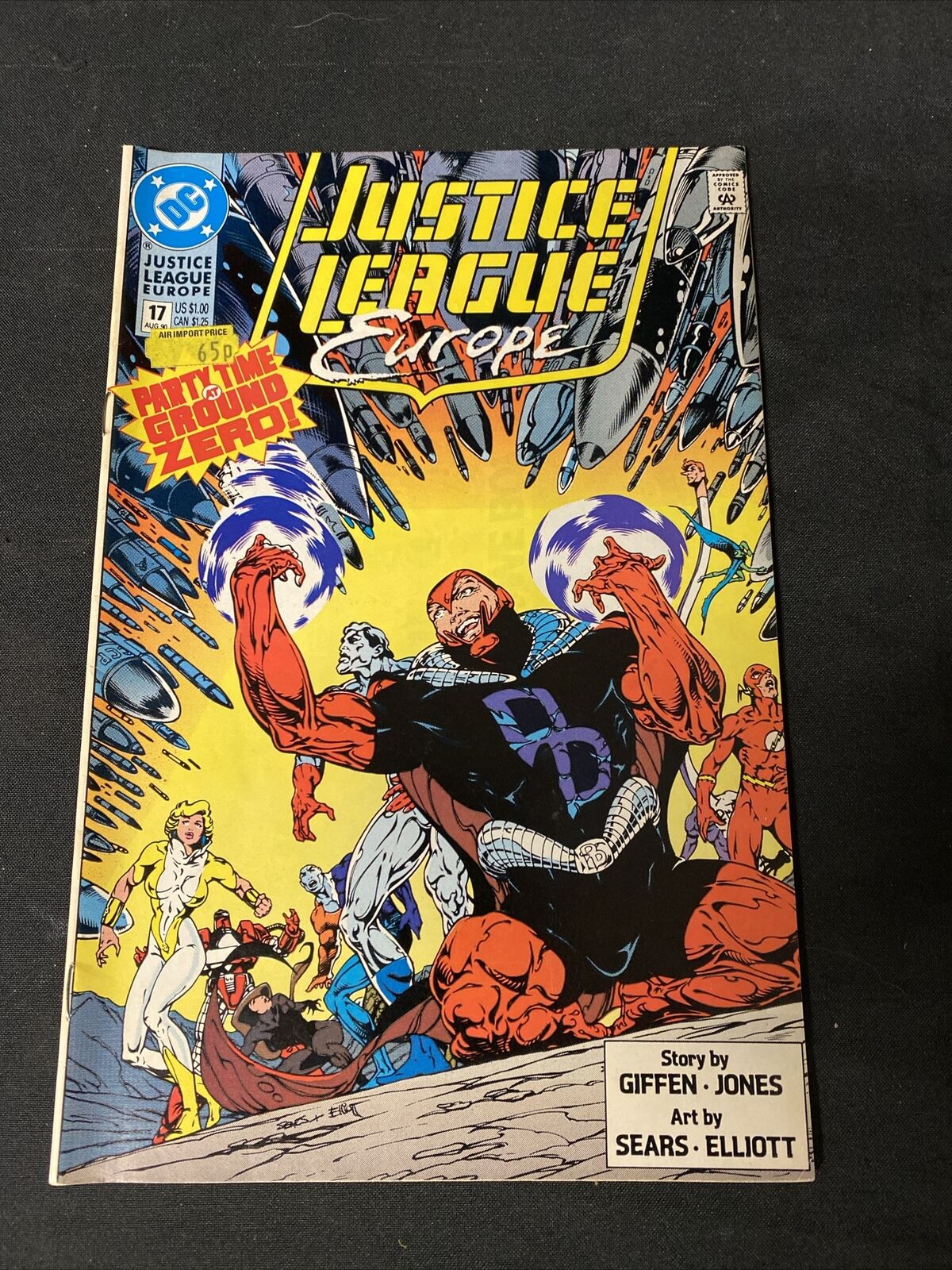 COMIC - DC Comics Justice League EUROPE -Aug 1990 - Extremist Vector Pt 3 (8792