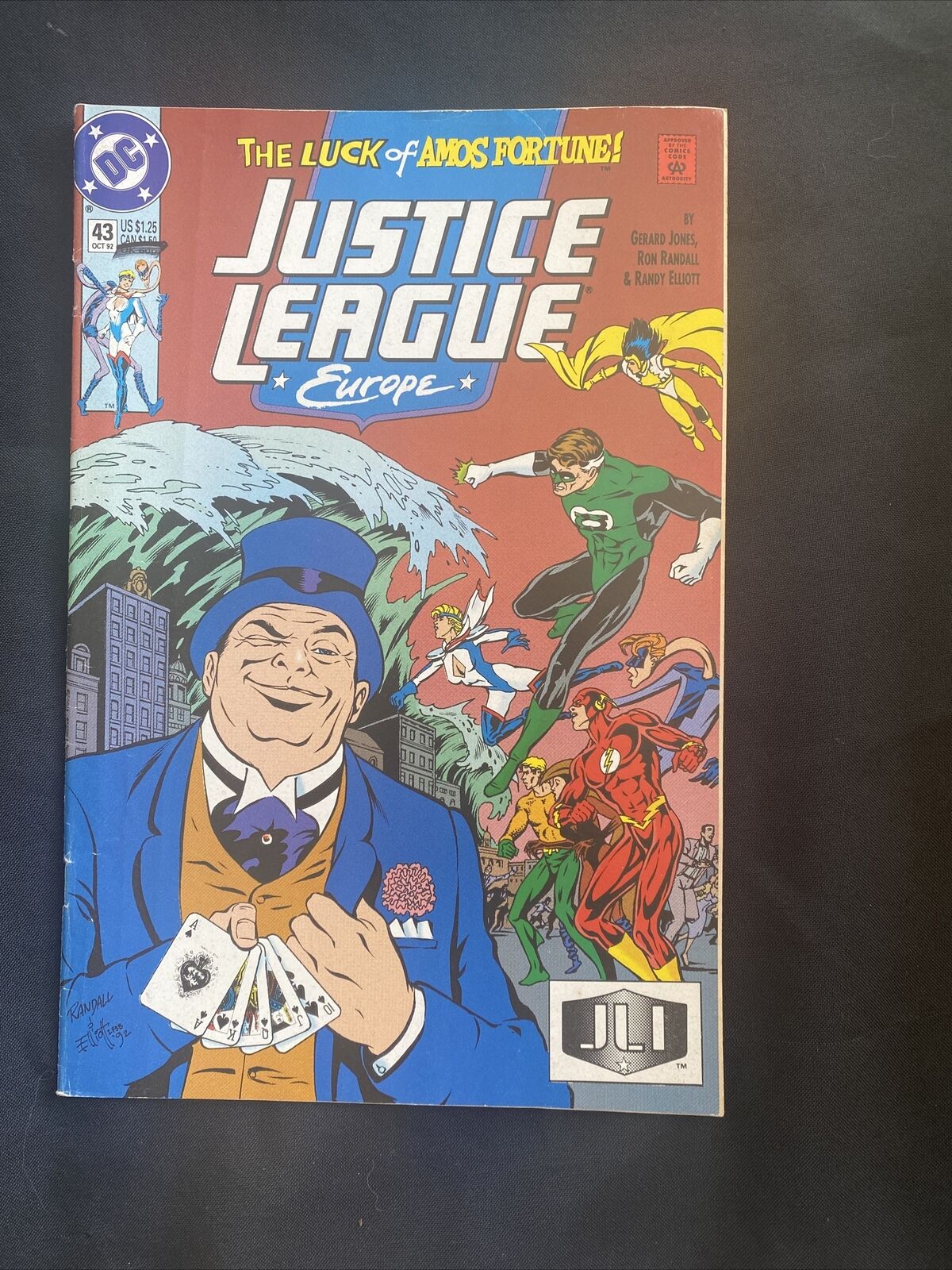 COMIC - DC Comics Justice League EUROPE Oct '92 Joker Flash Green Lantern (8798