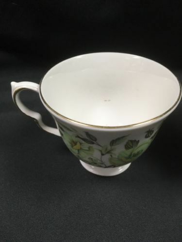 Colclough Bone China SEDGLEY  Pattern 8648 Green Havers - 2 x tea cups -(2761)