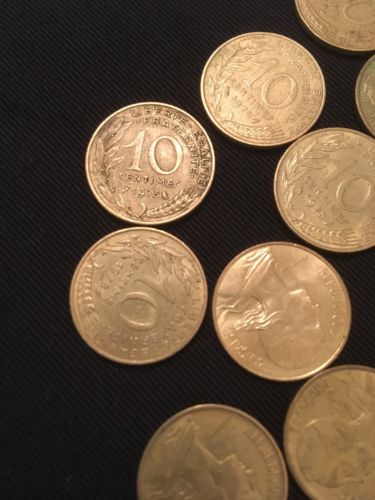 France 10 Centimes Coins Marianne x 22 - All 1970's - (2750)