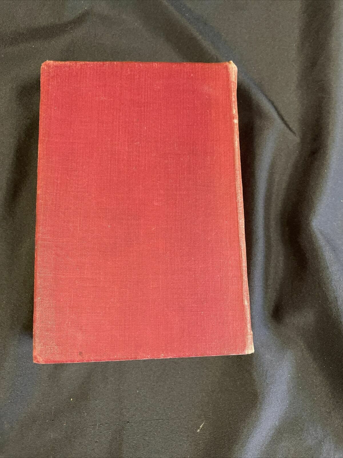 Book H. V. Morton - London - 6th Edition 1941 - (8158)